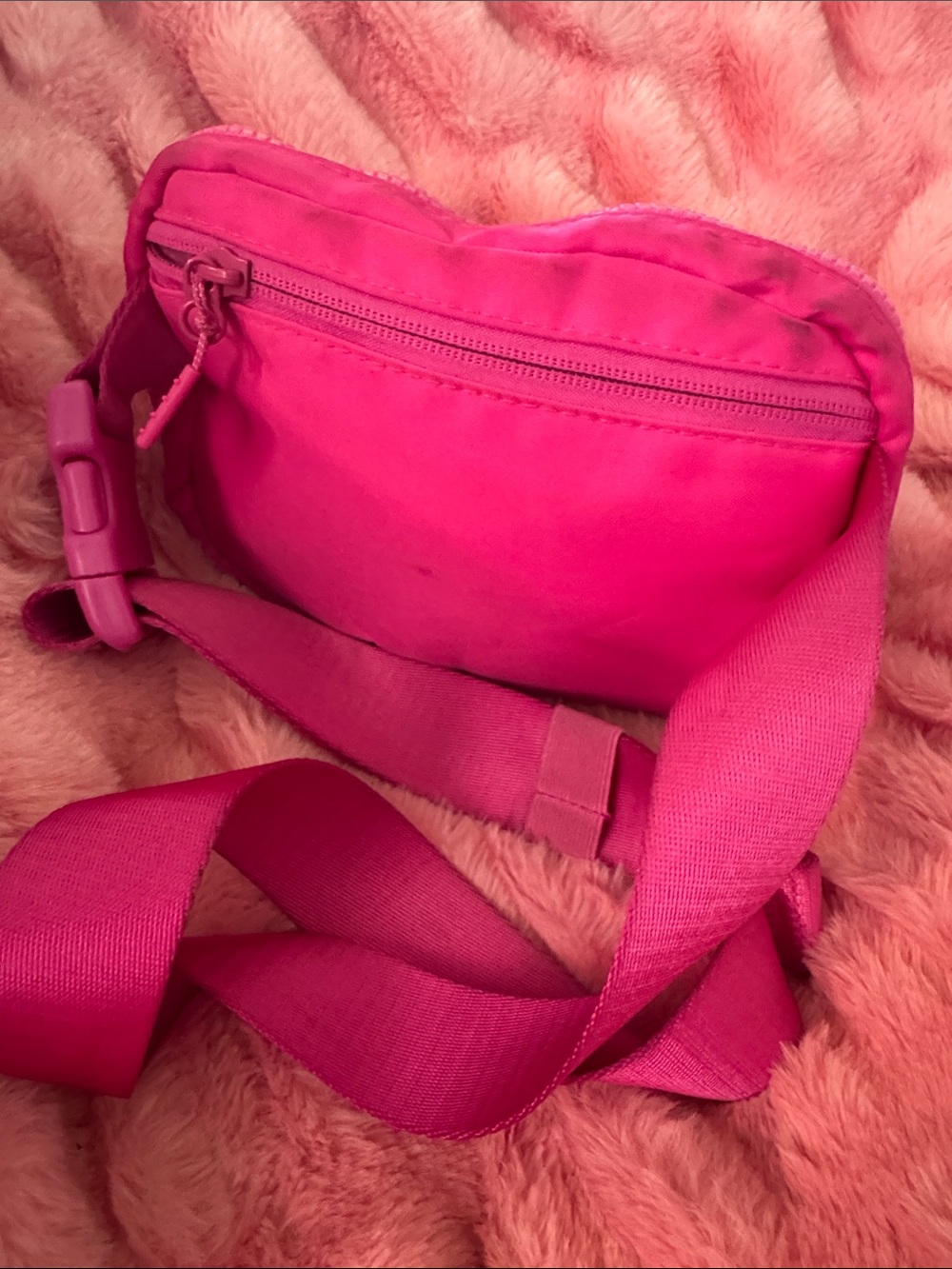 lululemon athletica Hot Pink Crossbody Belt Bag - Picture 2 of 5